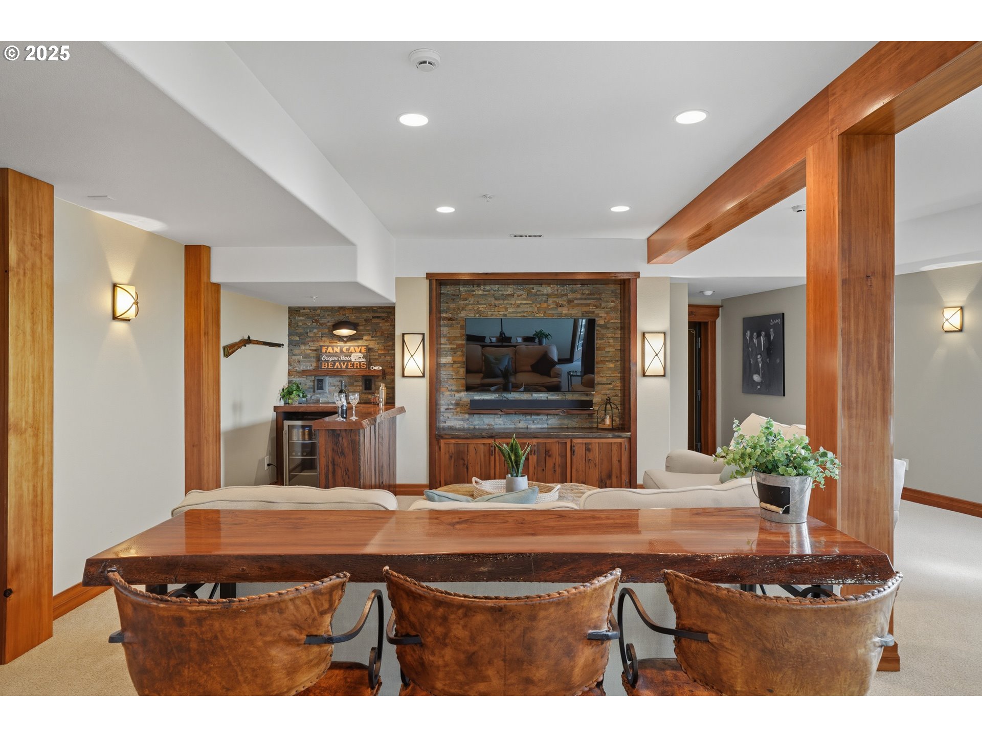 813 VARSITY RD, Kalama