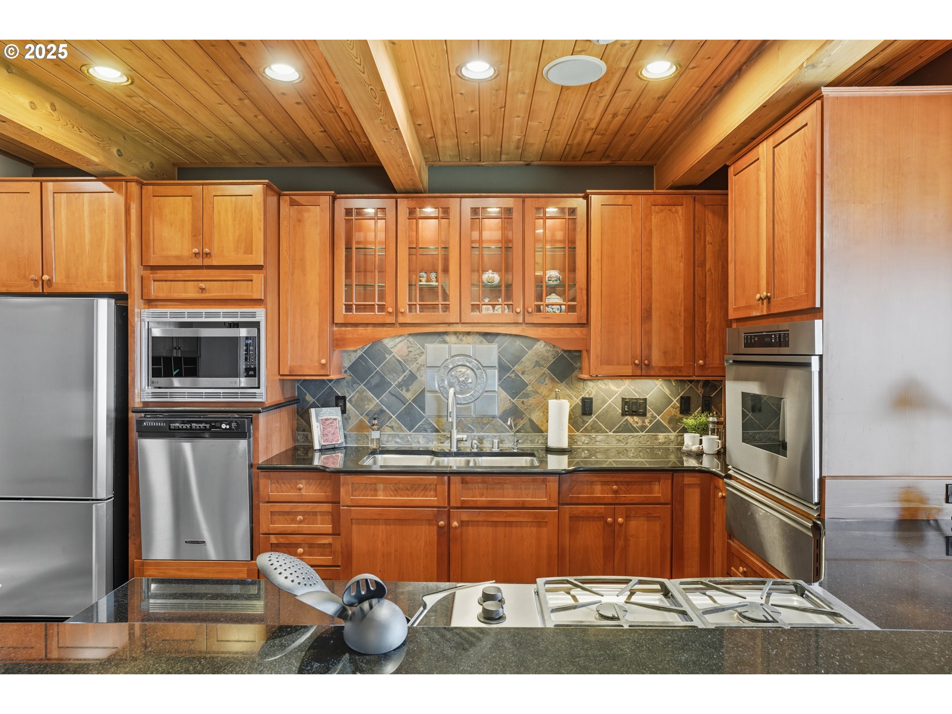 813 VARSITY RD, Kalama