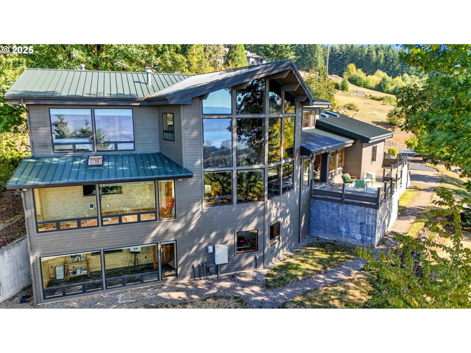 813 VARSITY RD, Kalama