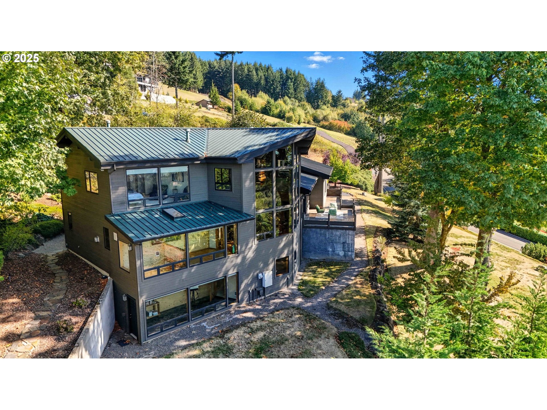 813 VARSITY RD, Kalama