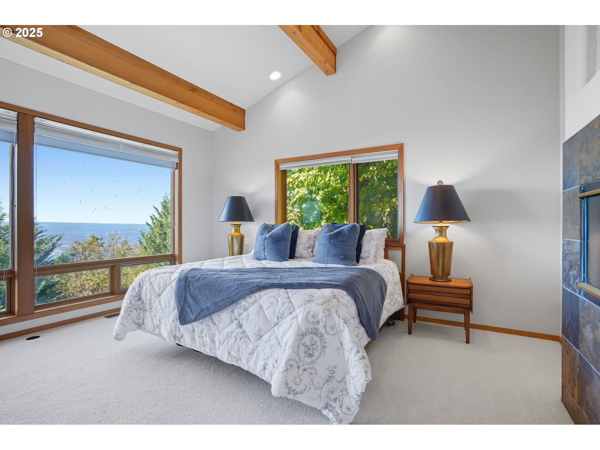 813 VARSITY RD, Kalama