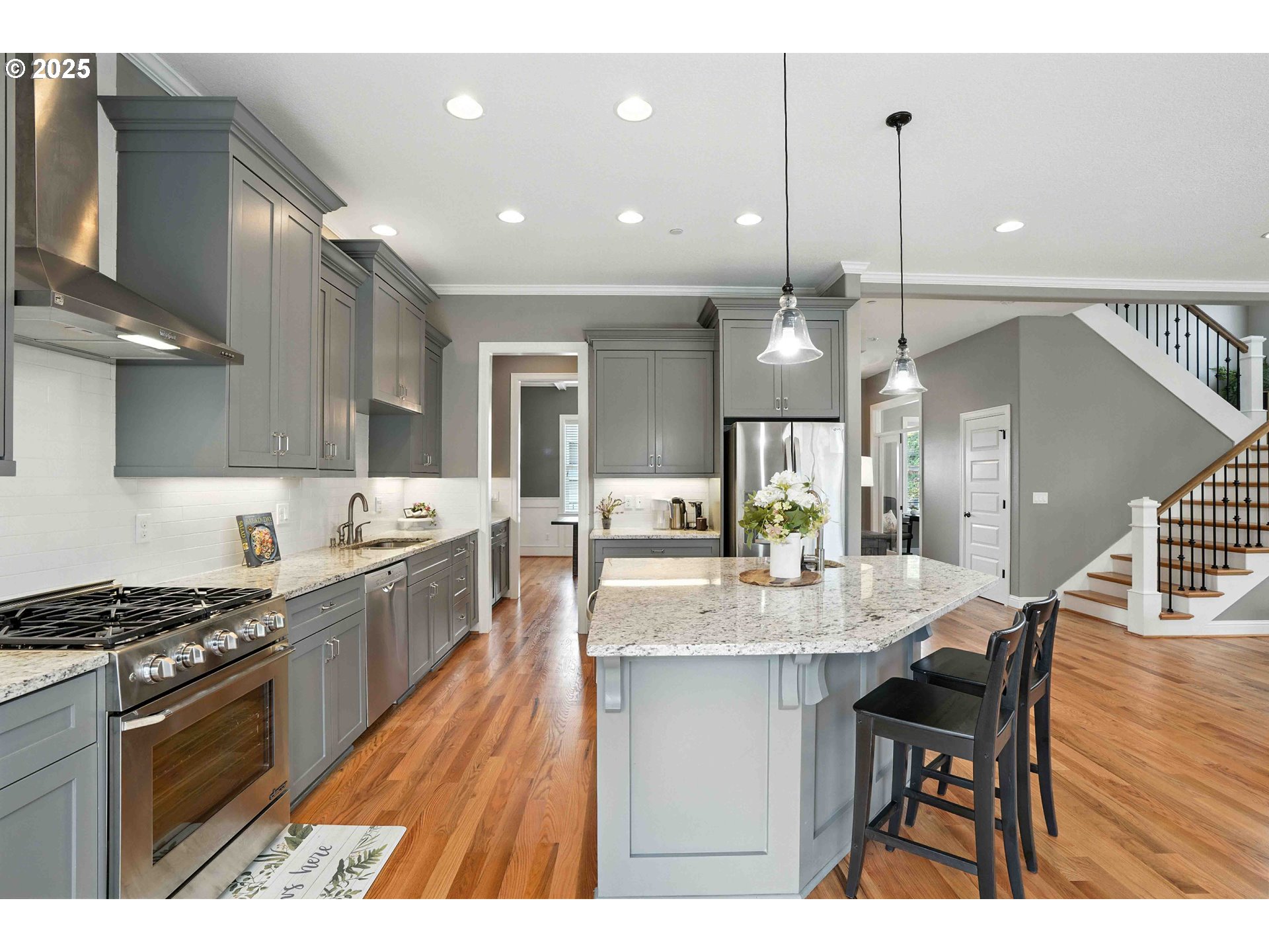 2515 NW 23RD AVE
