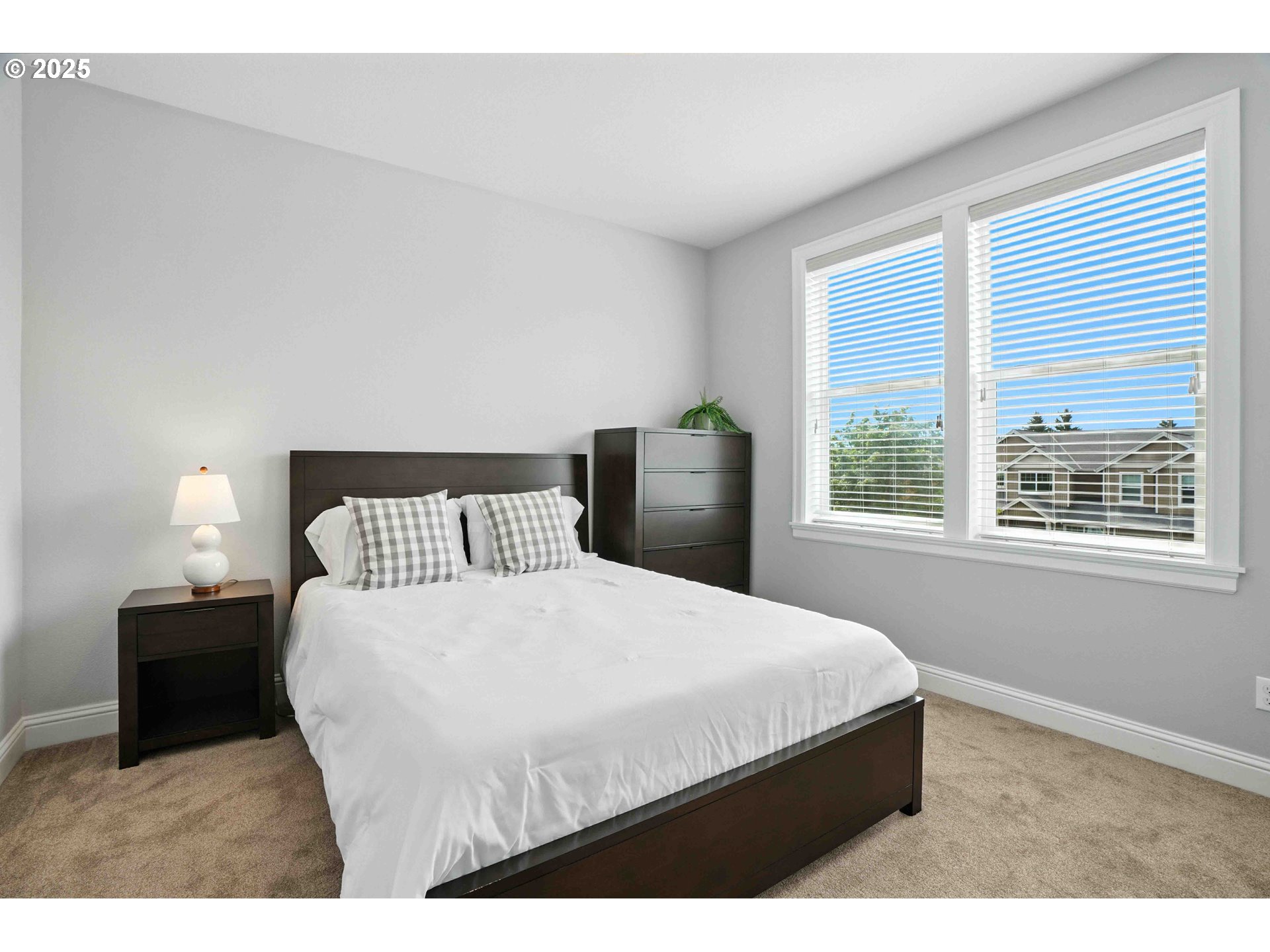 2515 NW 23RD AVE
