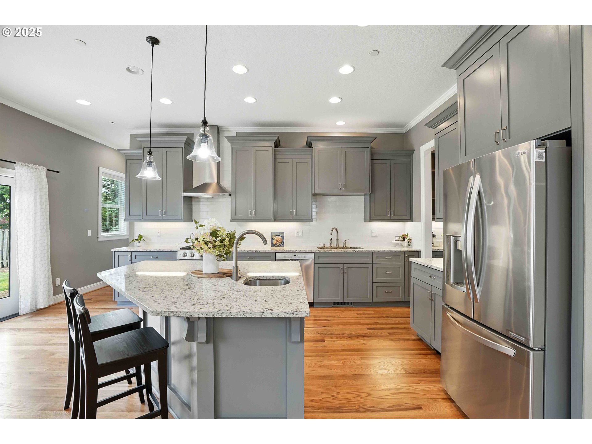 2515 NW 23RD AVE