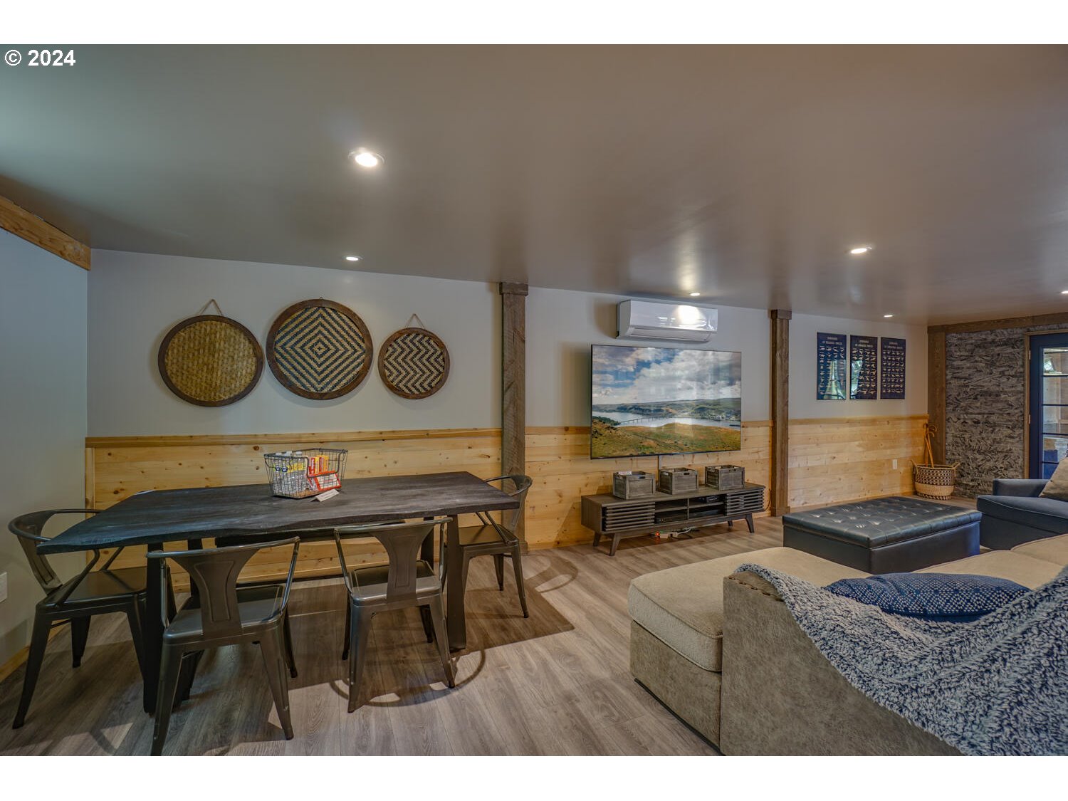 61 JOY RD