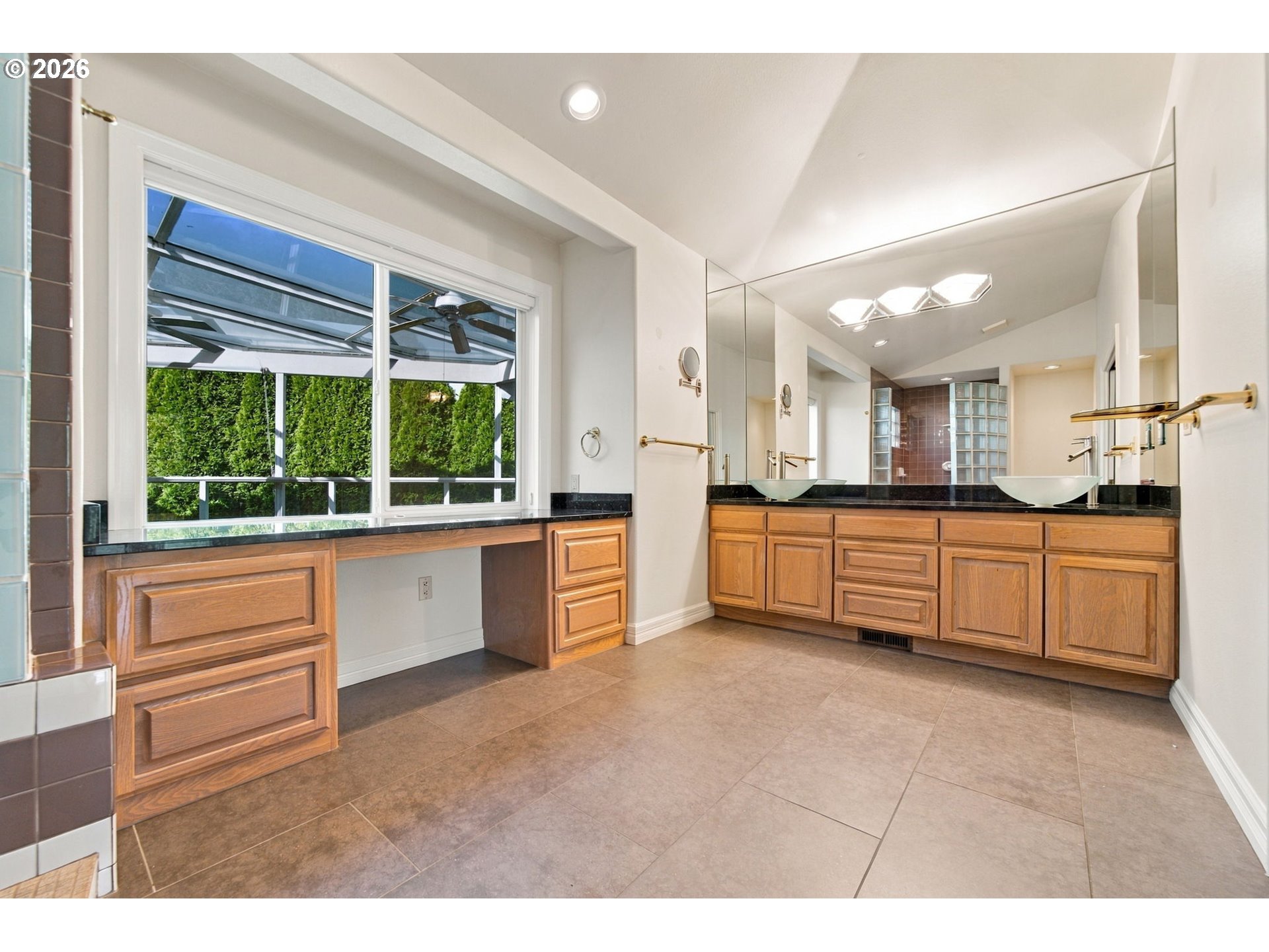 2701 NW LACAMAS DR