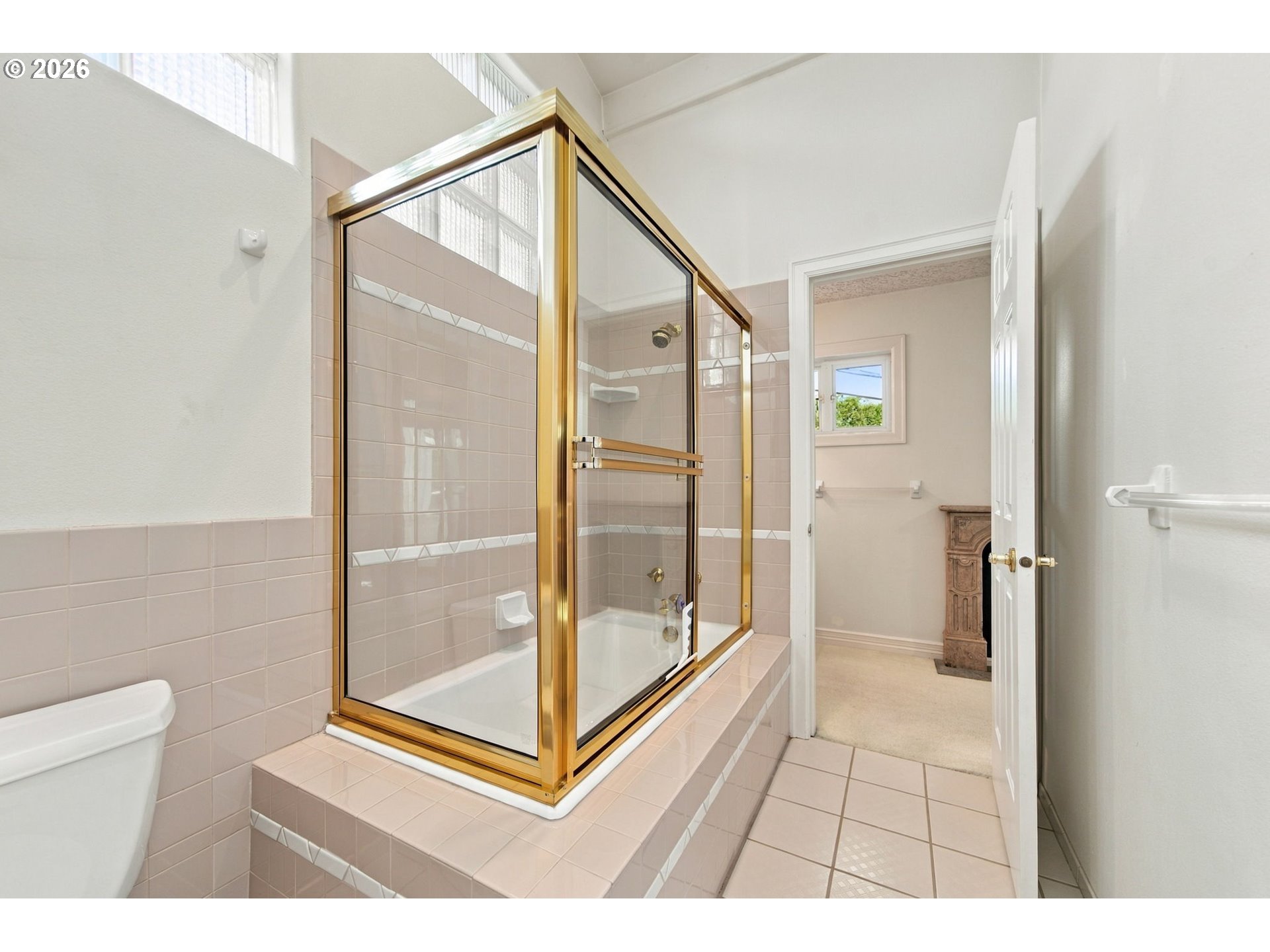 2701 NW LACAMAS DR
