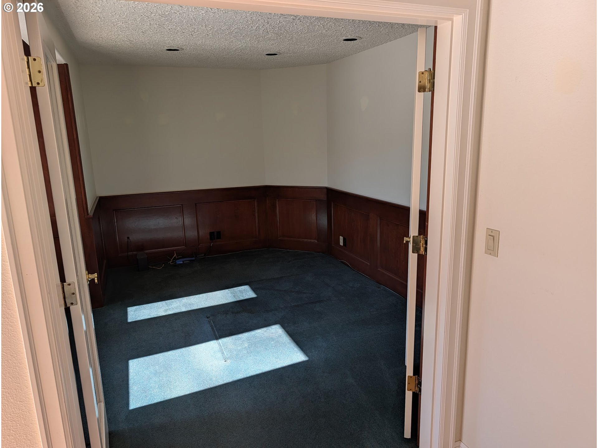 2701 NW LACAMAS DR