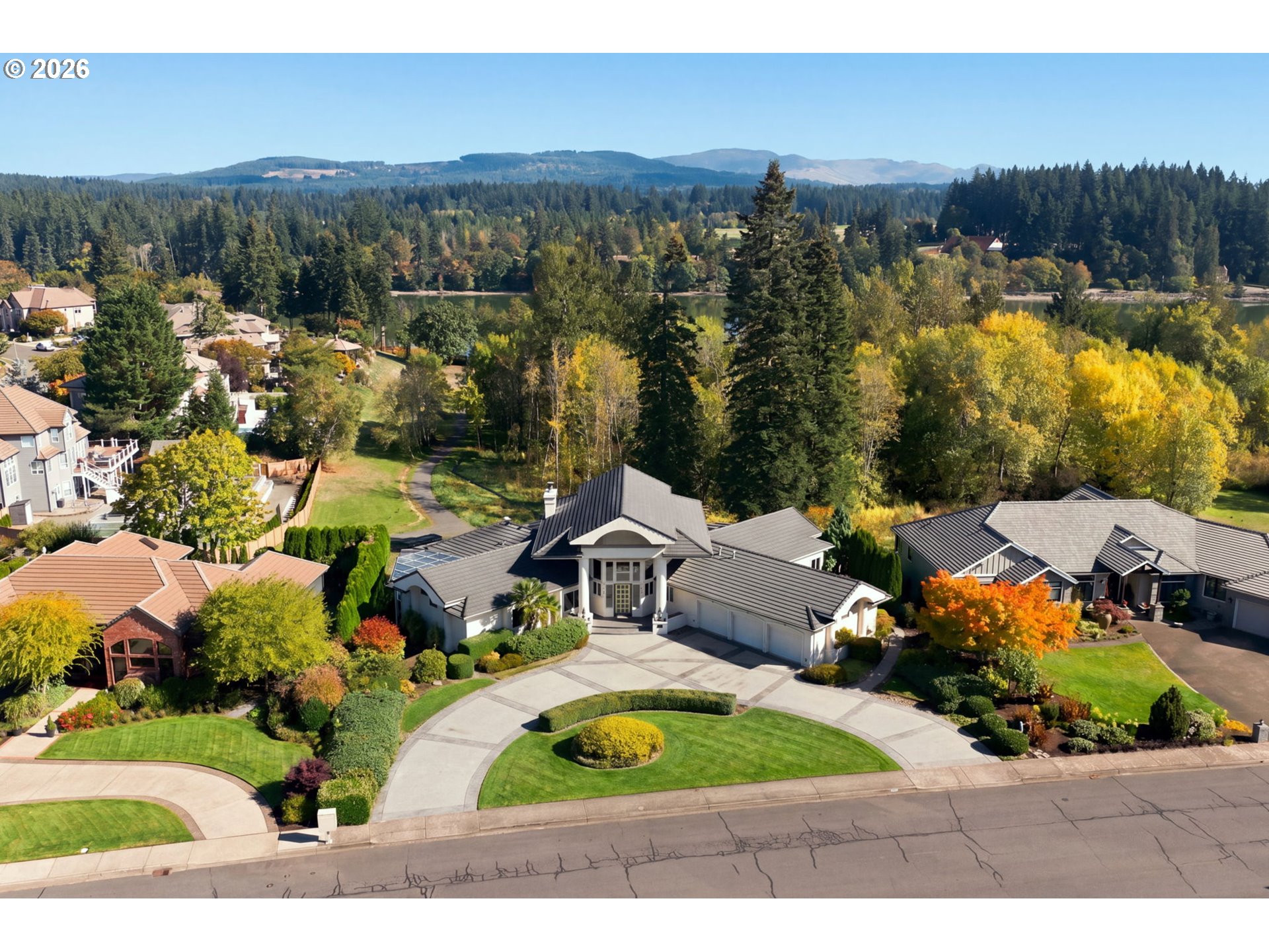 2701 NW LACAMAS DR
