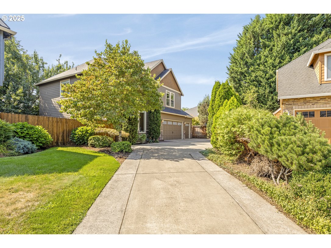 2410 NE 182ND CT