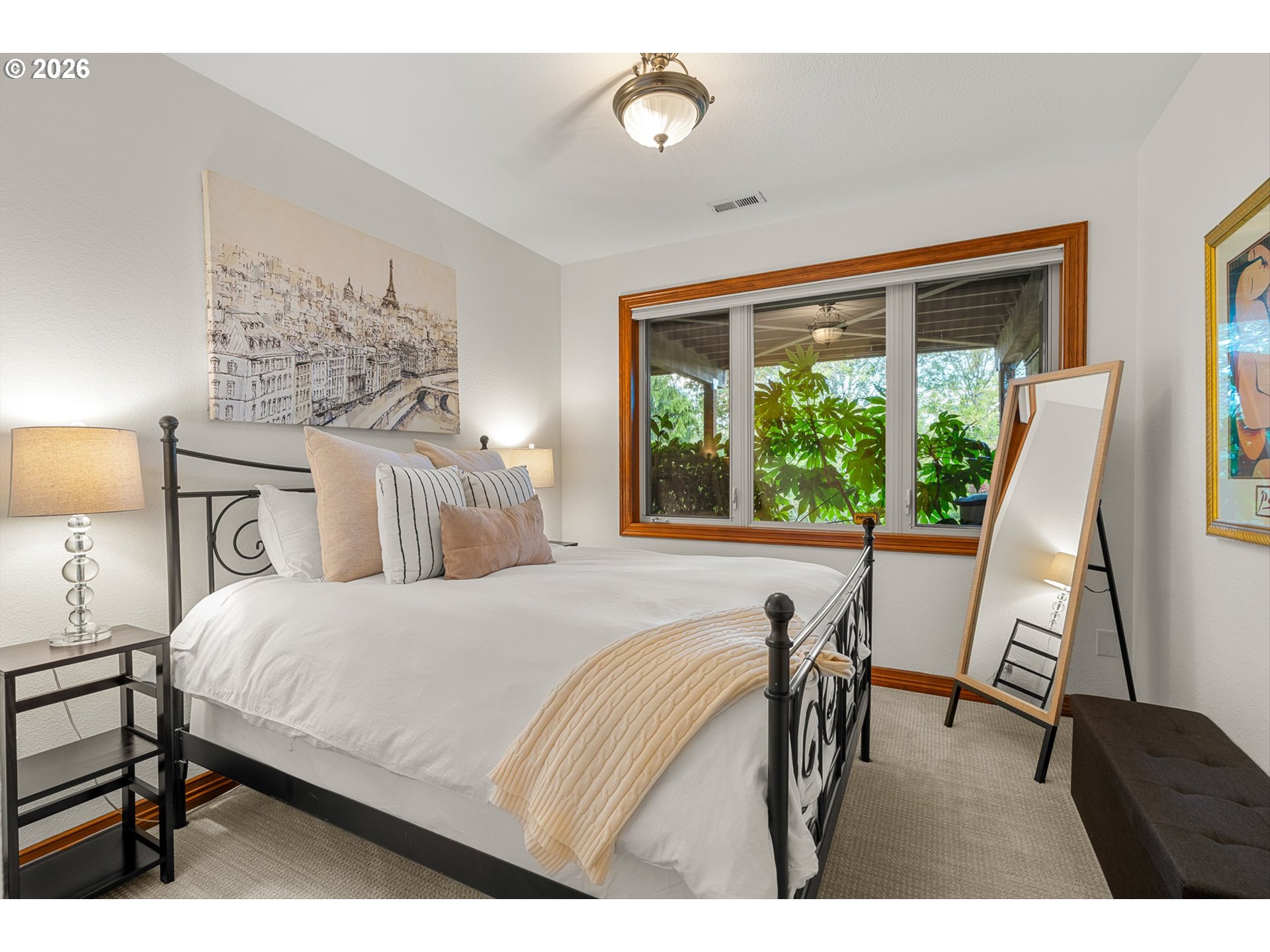 2535 NW LACAMAS DR