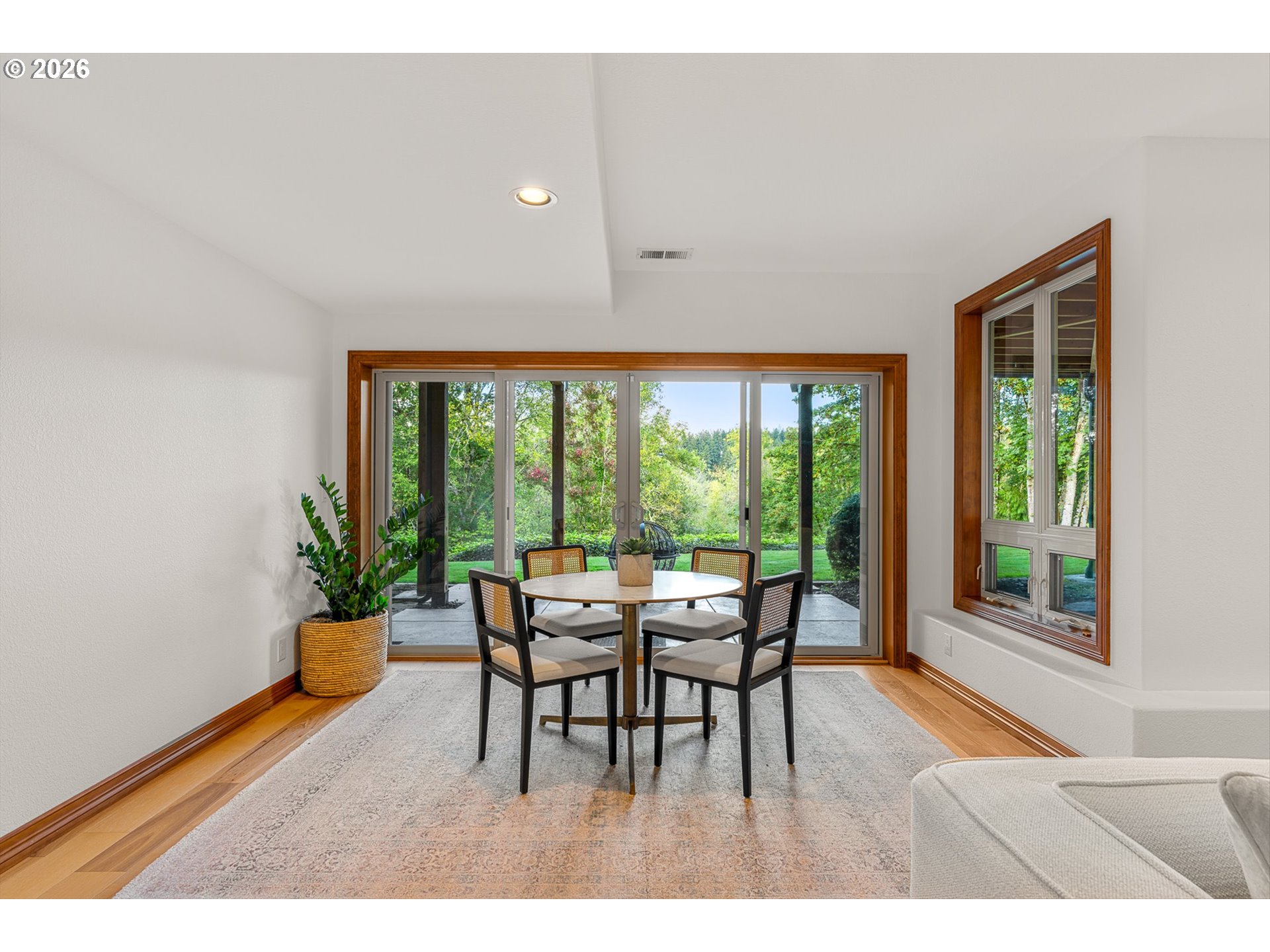 2535 NW LACAMAS DR