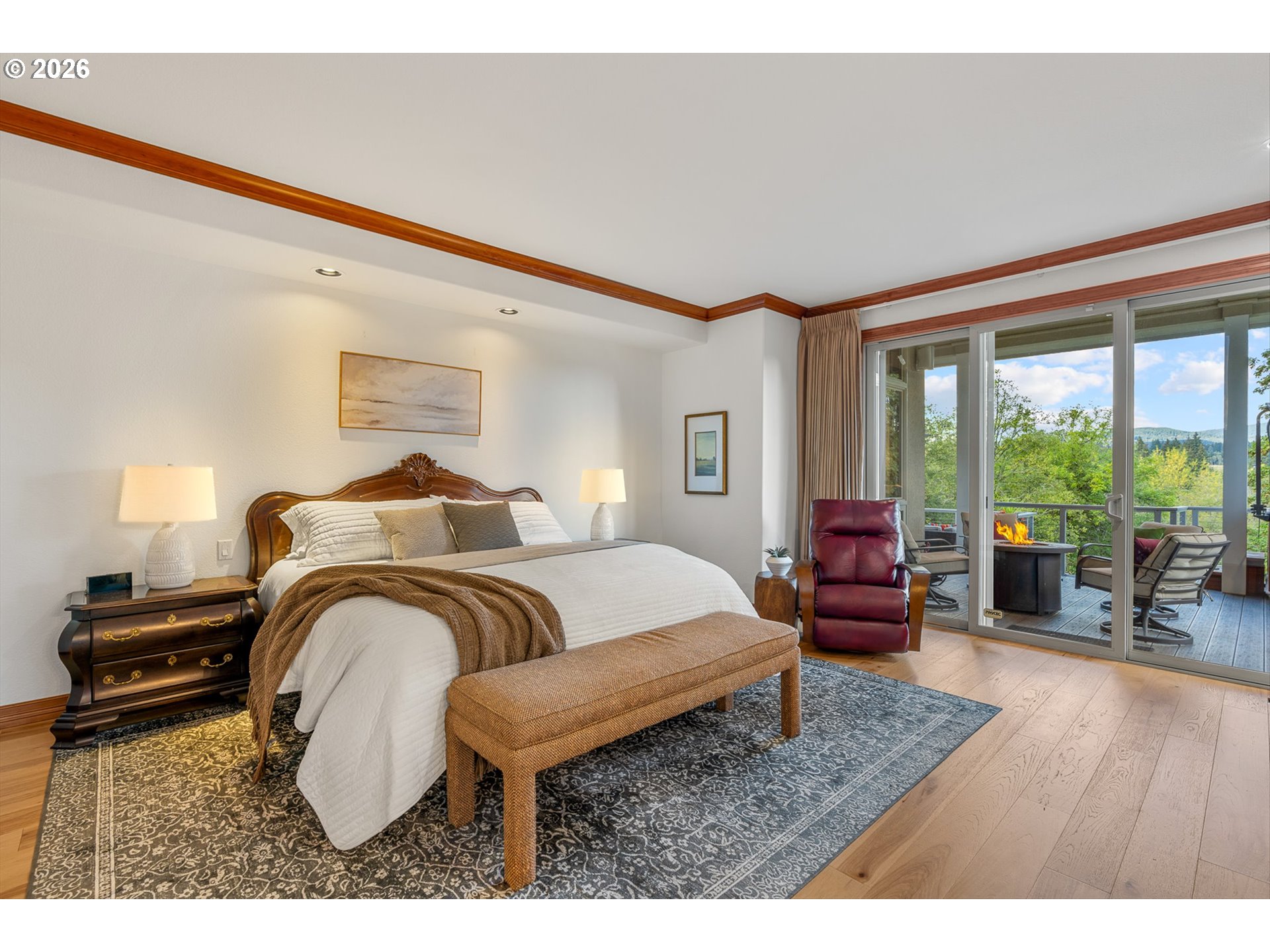 2535 NW LACAMAS DR
