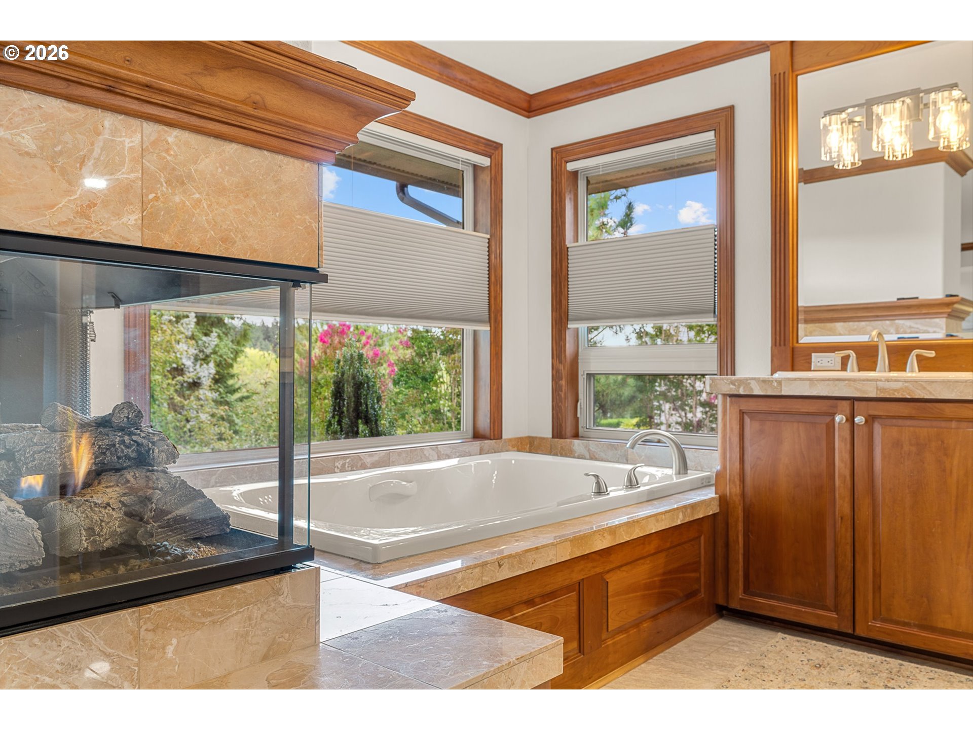 2535 NW LACAMAS DR