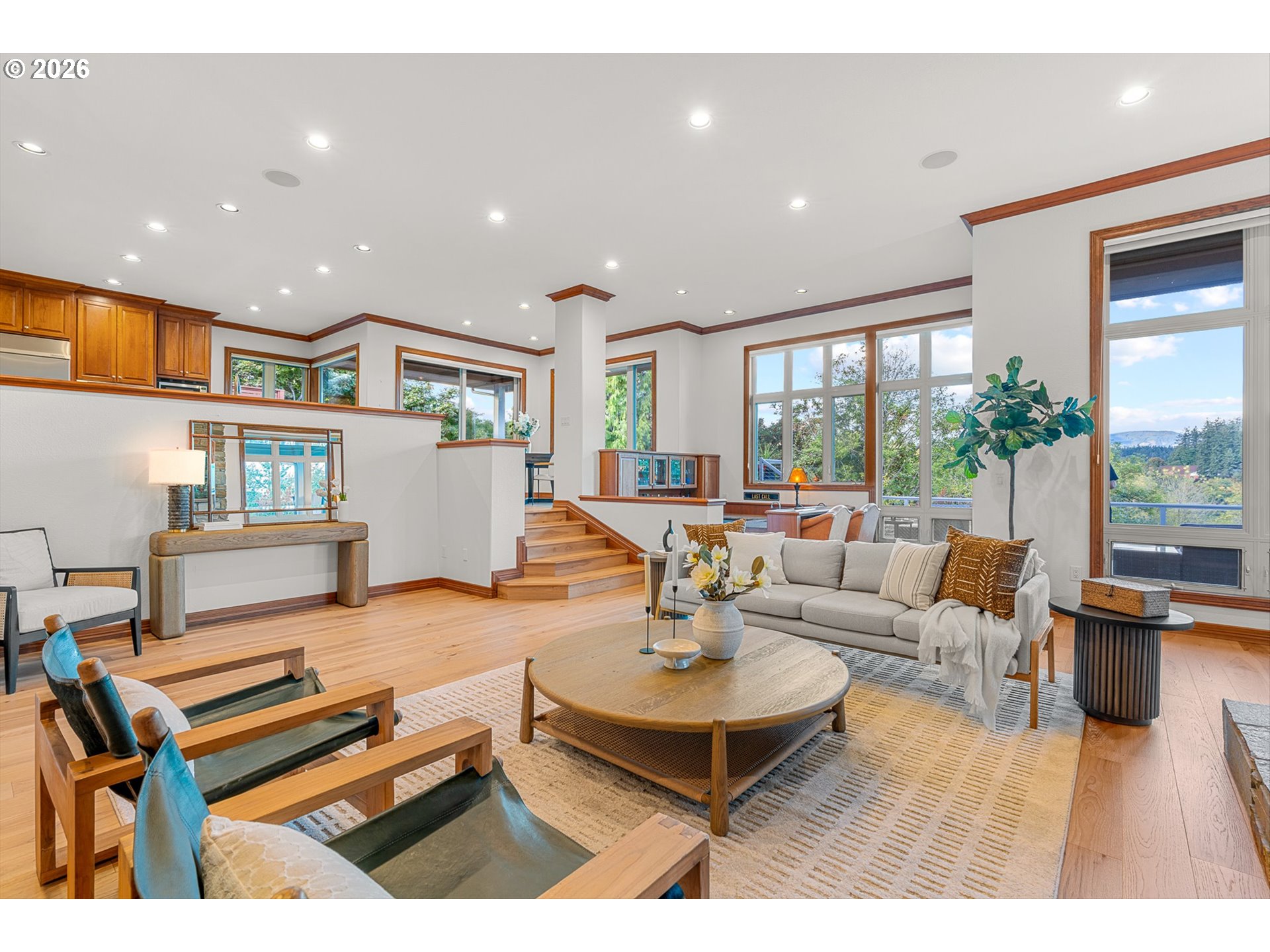 2535 NW LACAMAS DR