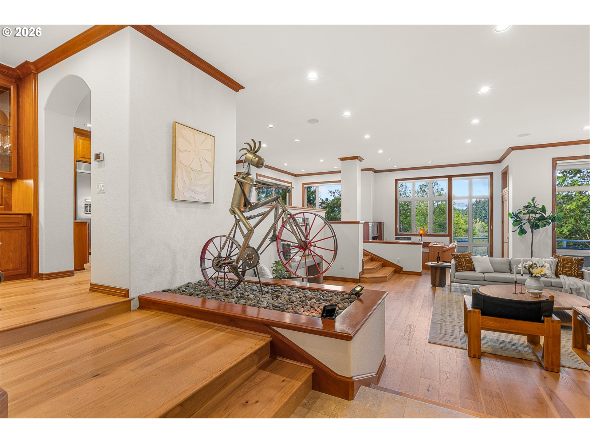 2535 NW LACAMAS DR