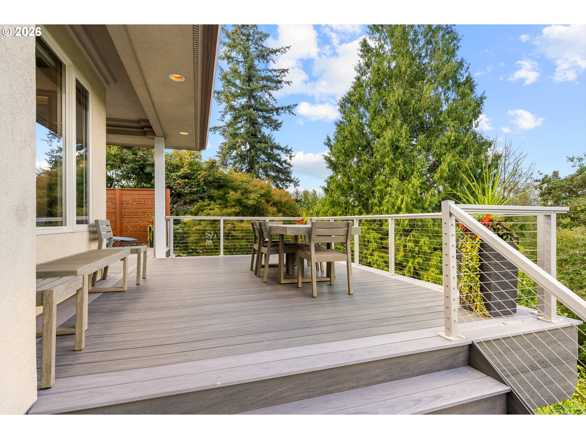 2535 NW LACAMAS DR