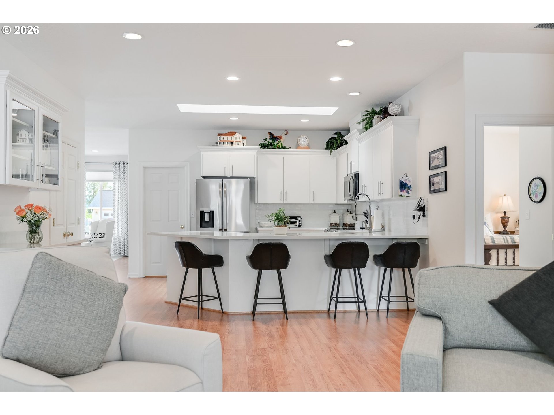 3851 P ST