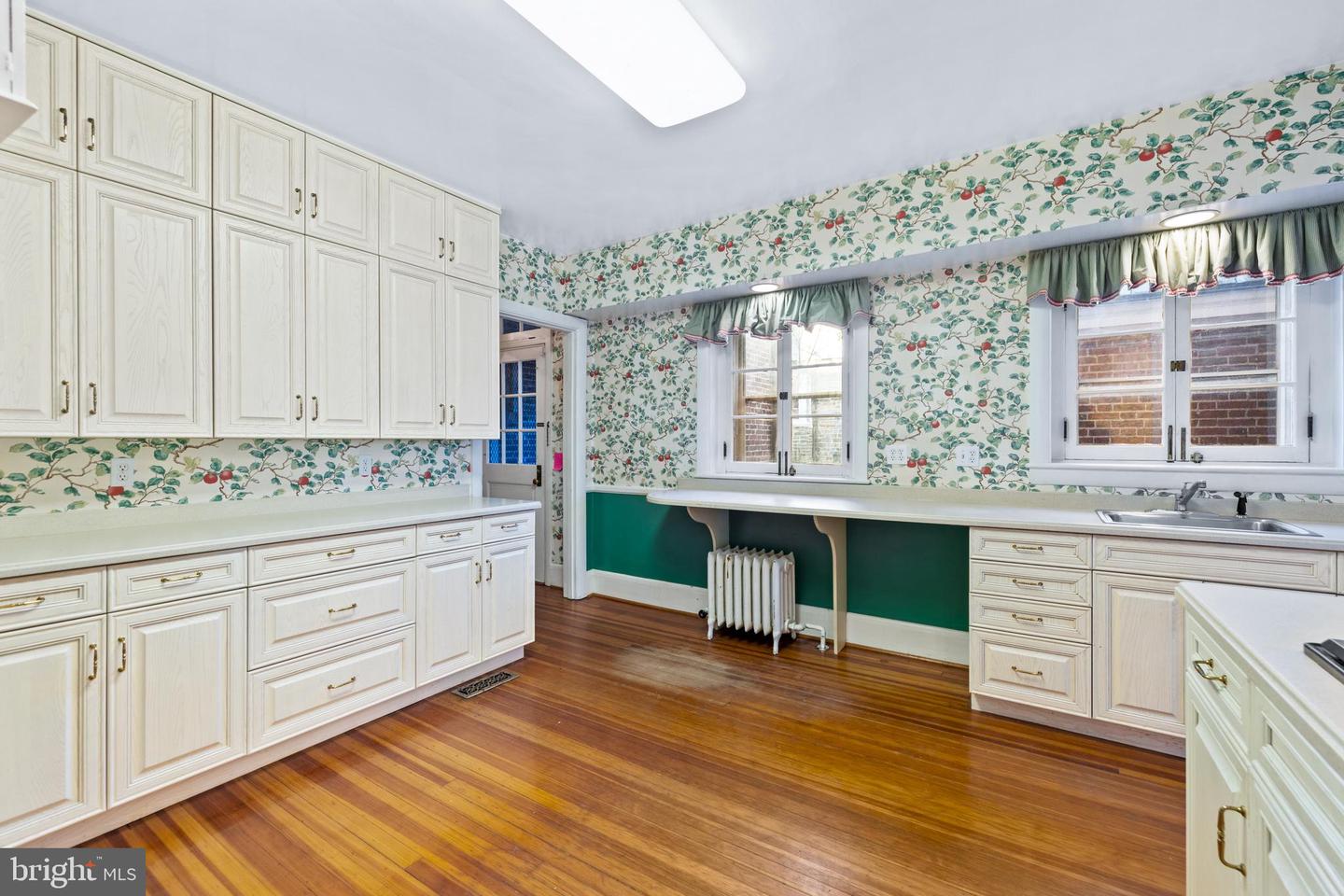 211 Wendover Rd