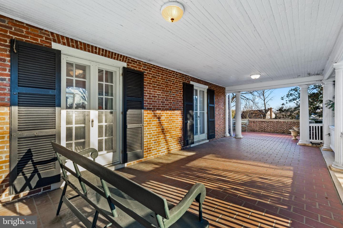 211 Wendover Rd