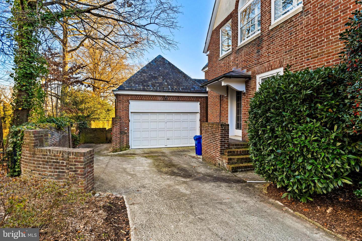 211 Wendover Rd