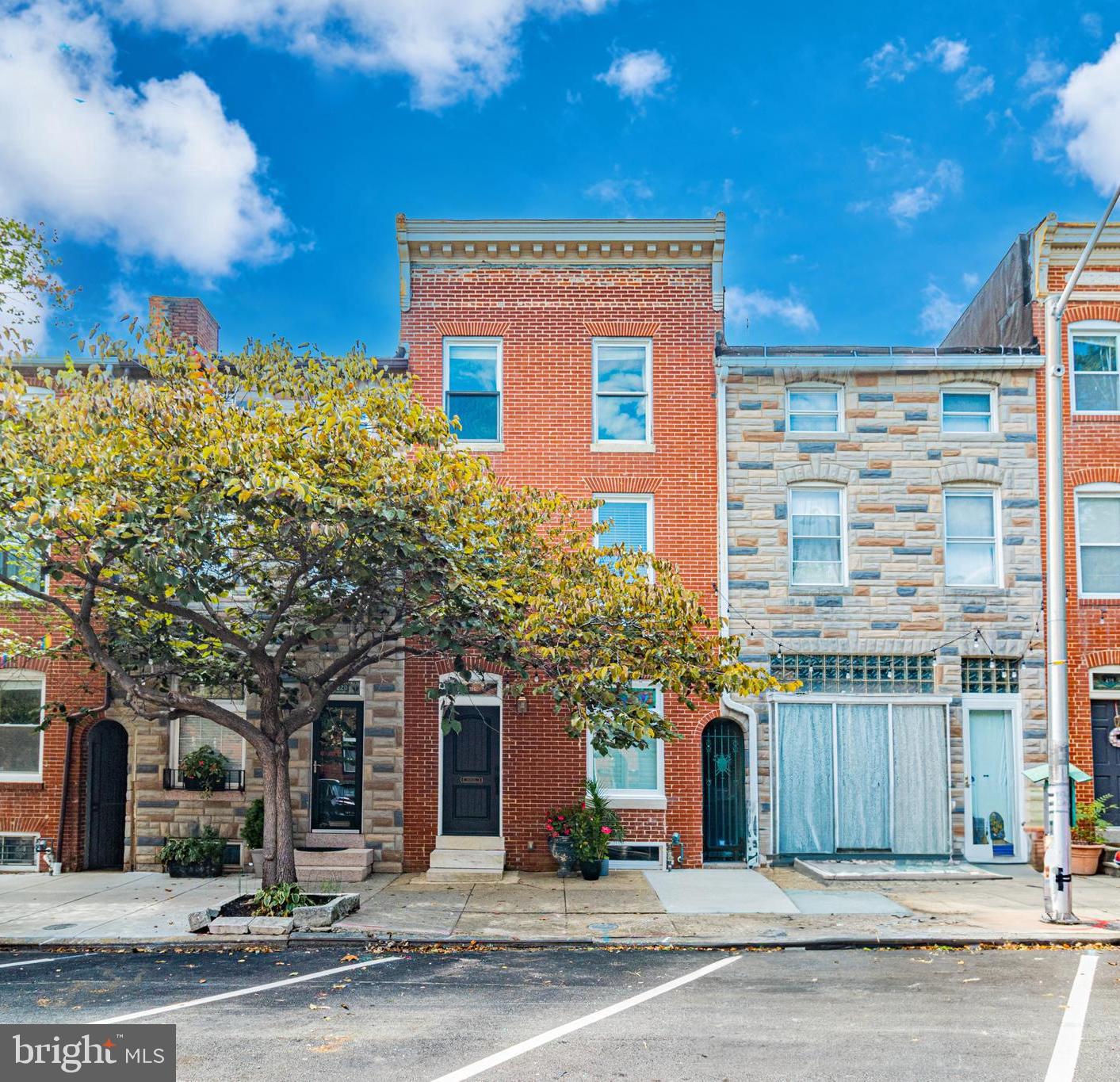 218 S Ann St S