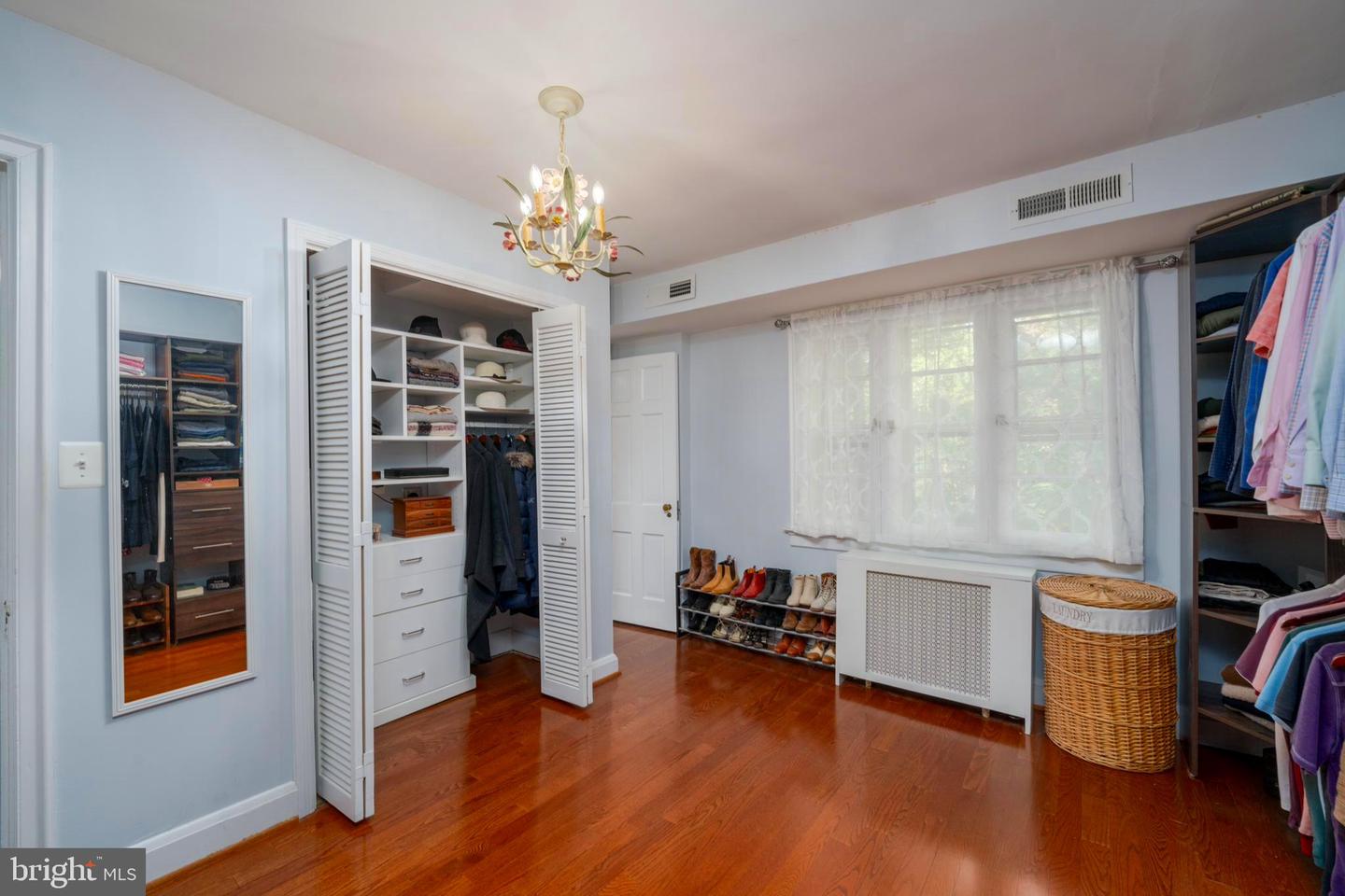 3609 Greenway