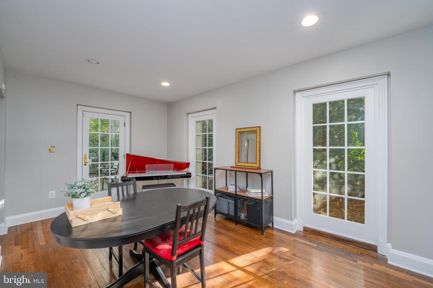 3609 Greenway