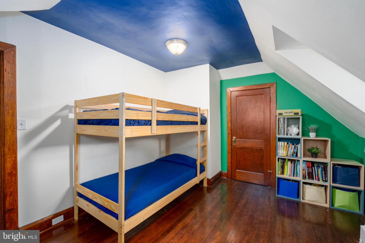 3609 Greenway