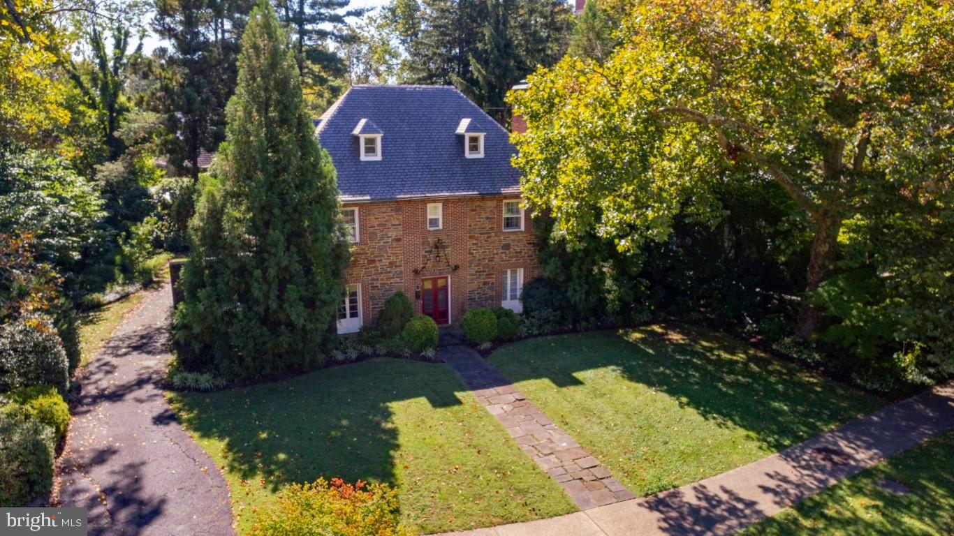 3609 Greenway