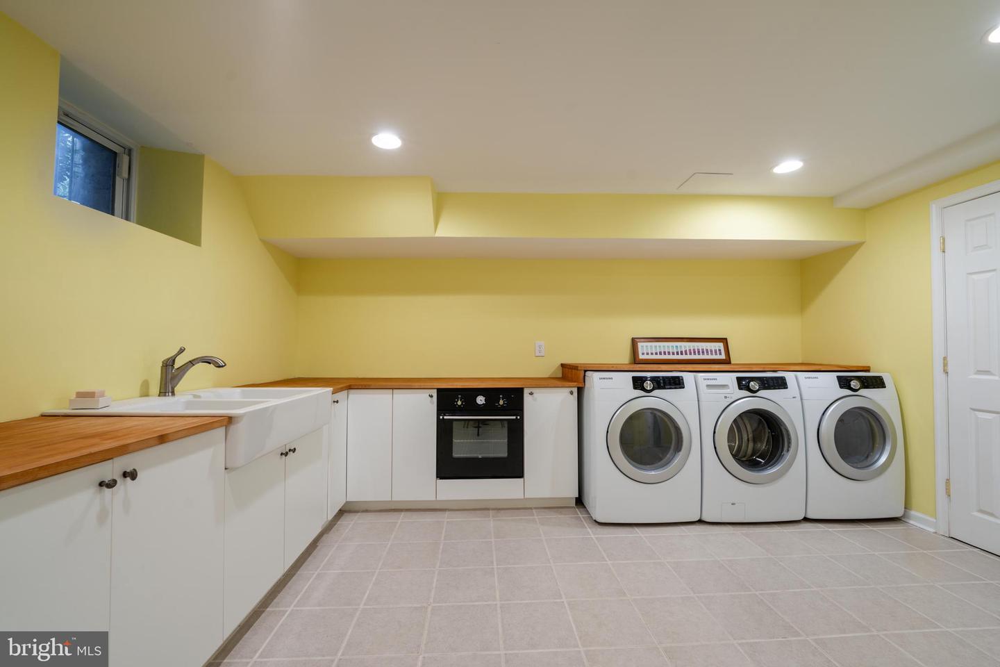 3609 Greenway