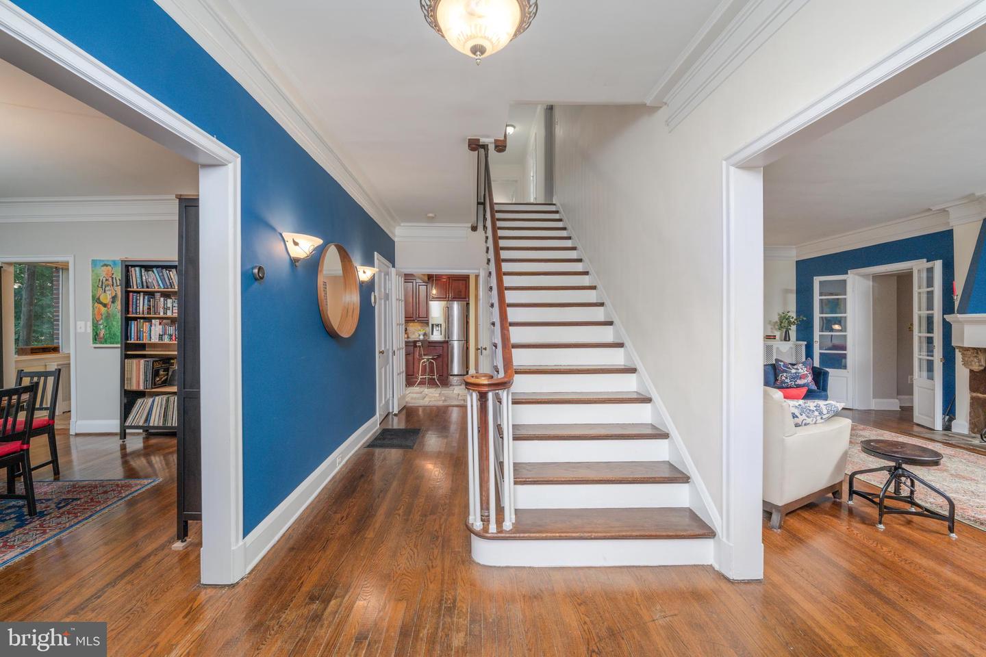 3609 Greenway