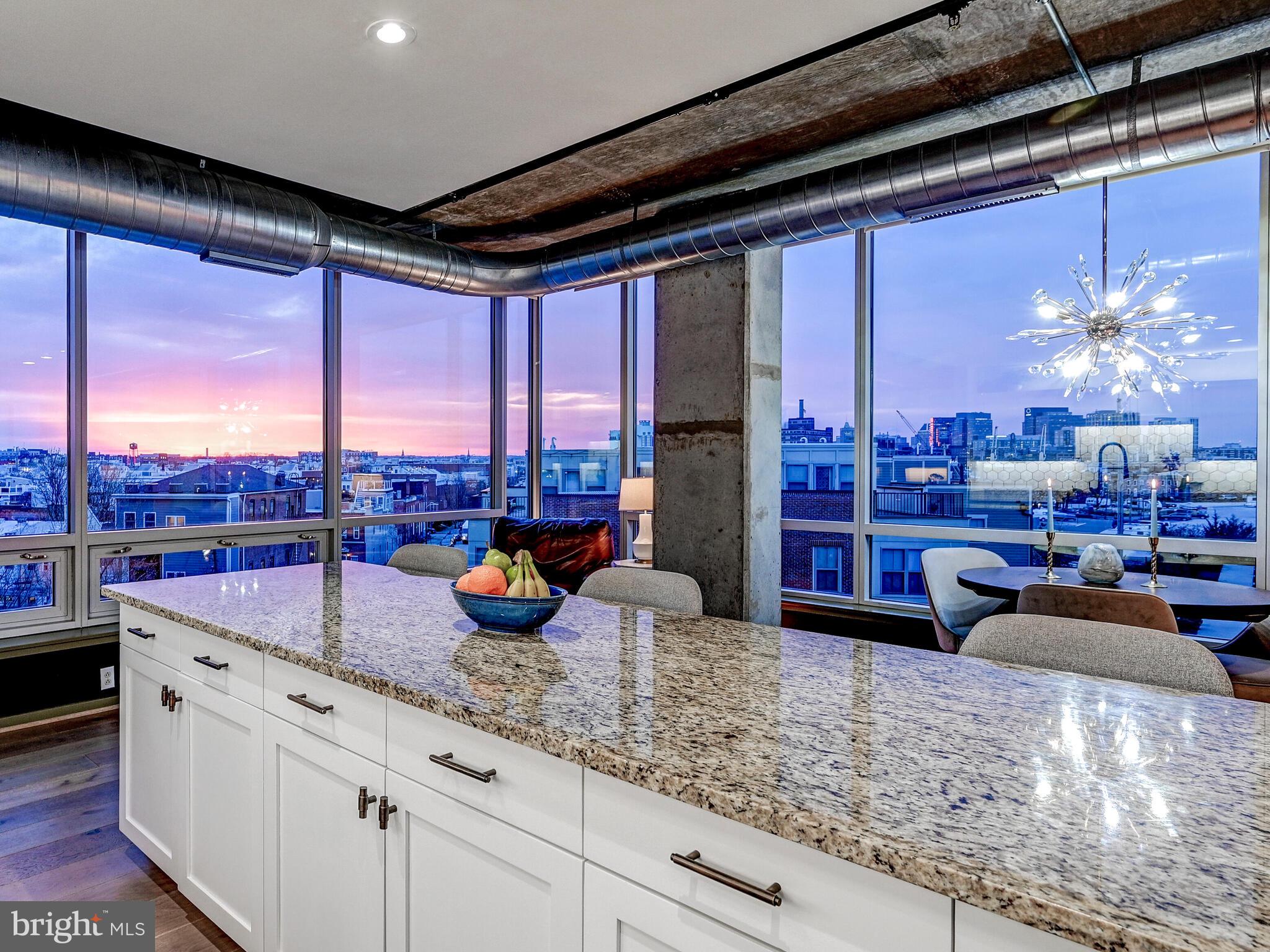 1200 Steuart St #411