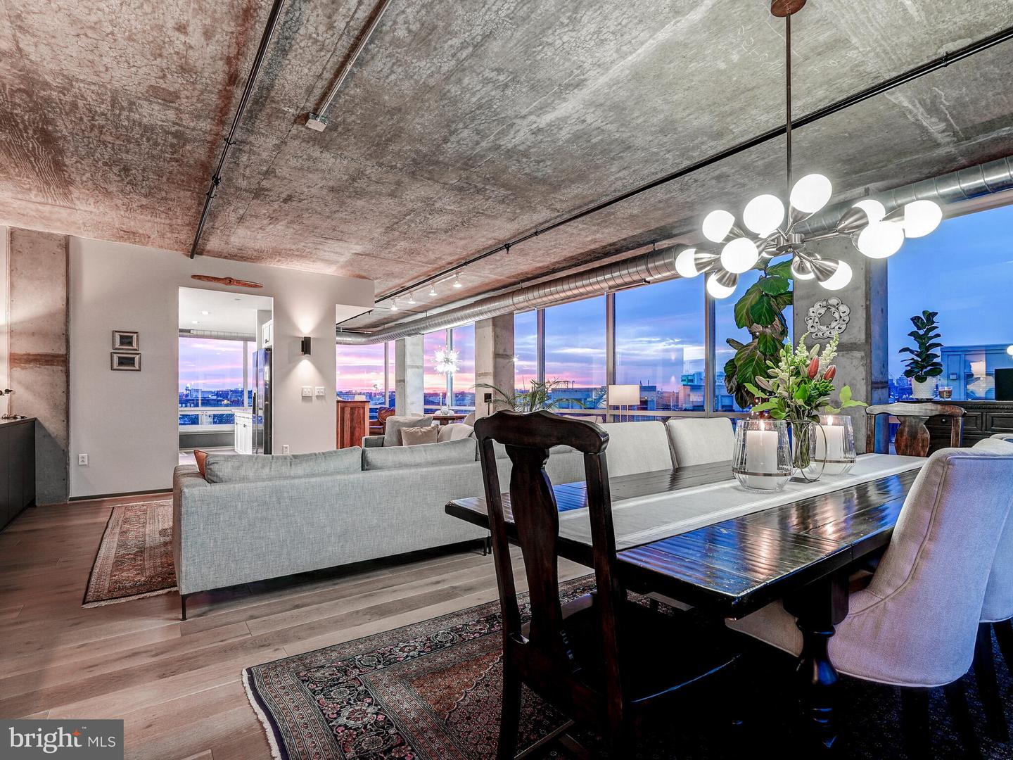 1200 Steuart St #411