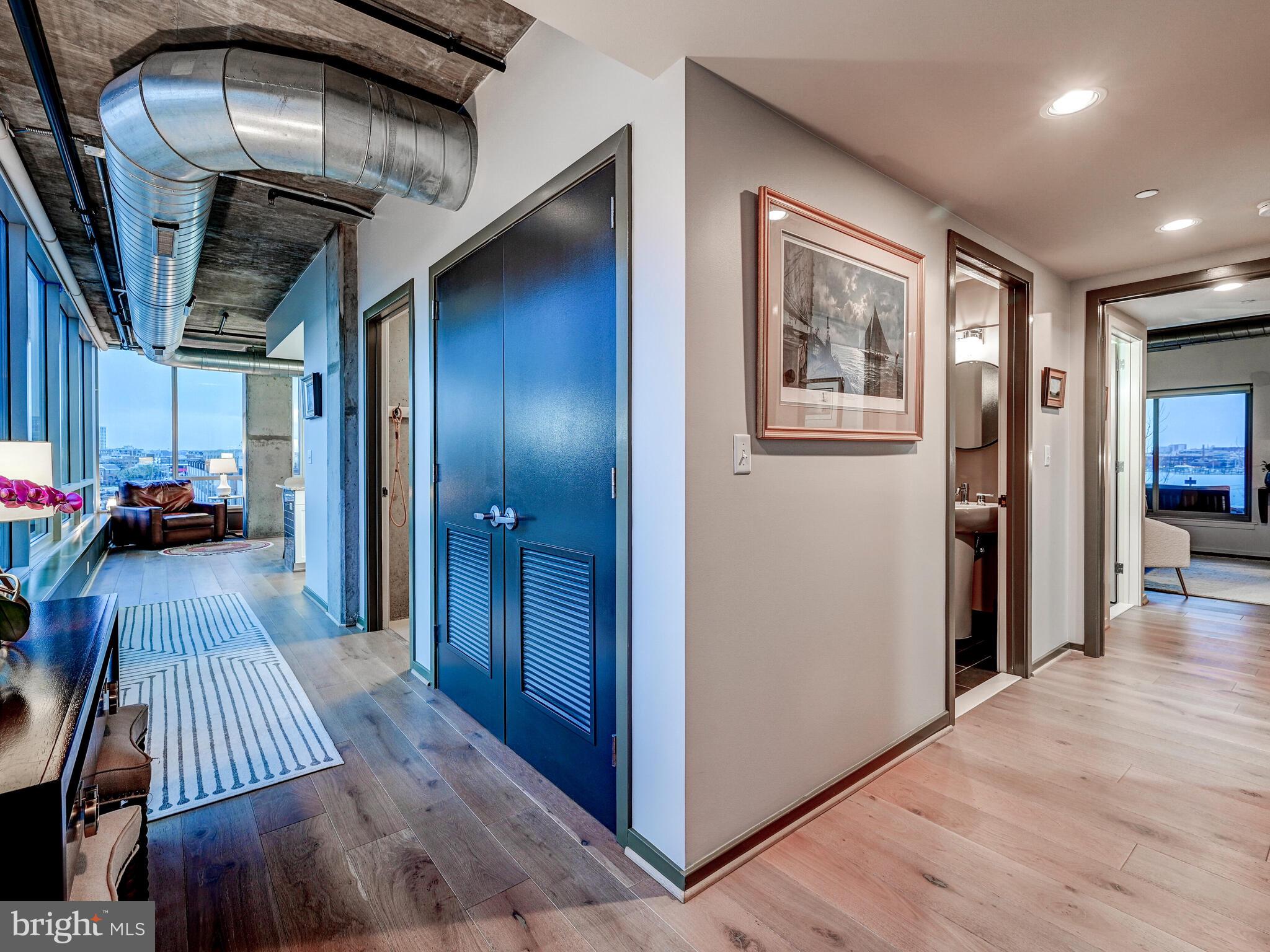 1200 Steuart St #411