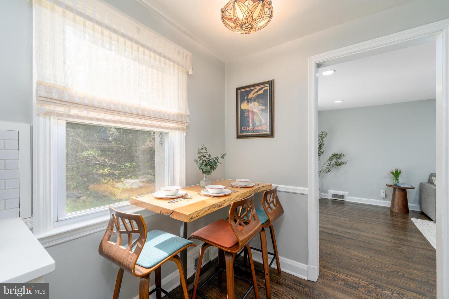 1609 W Rogers Ave W
