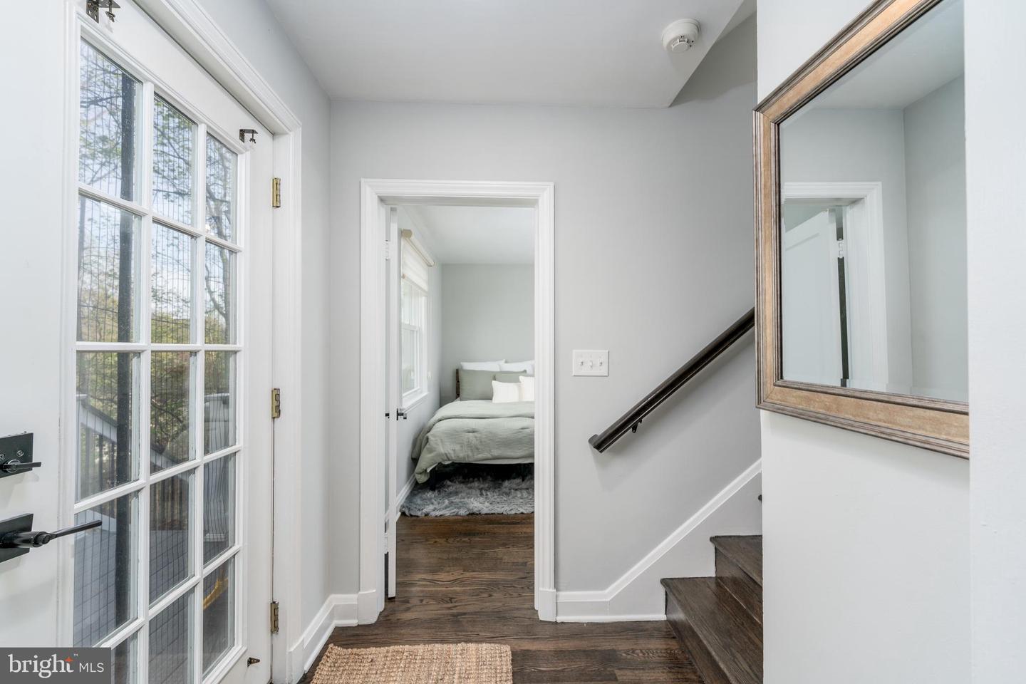 1609 W Rogers Ave W