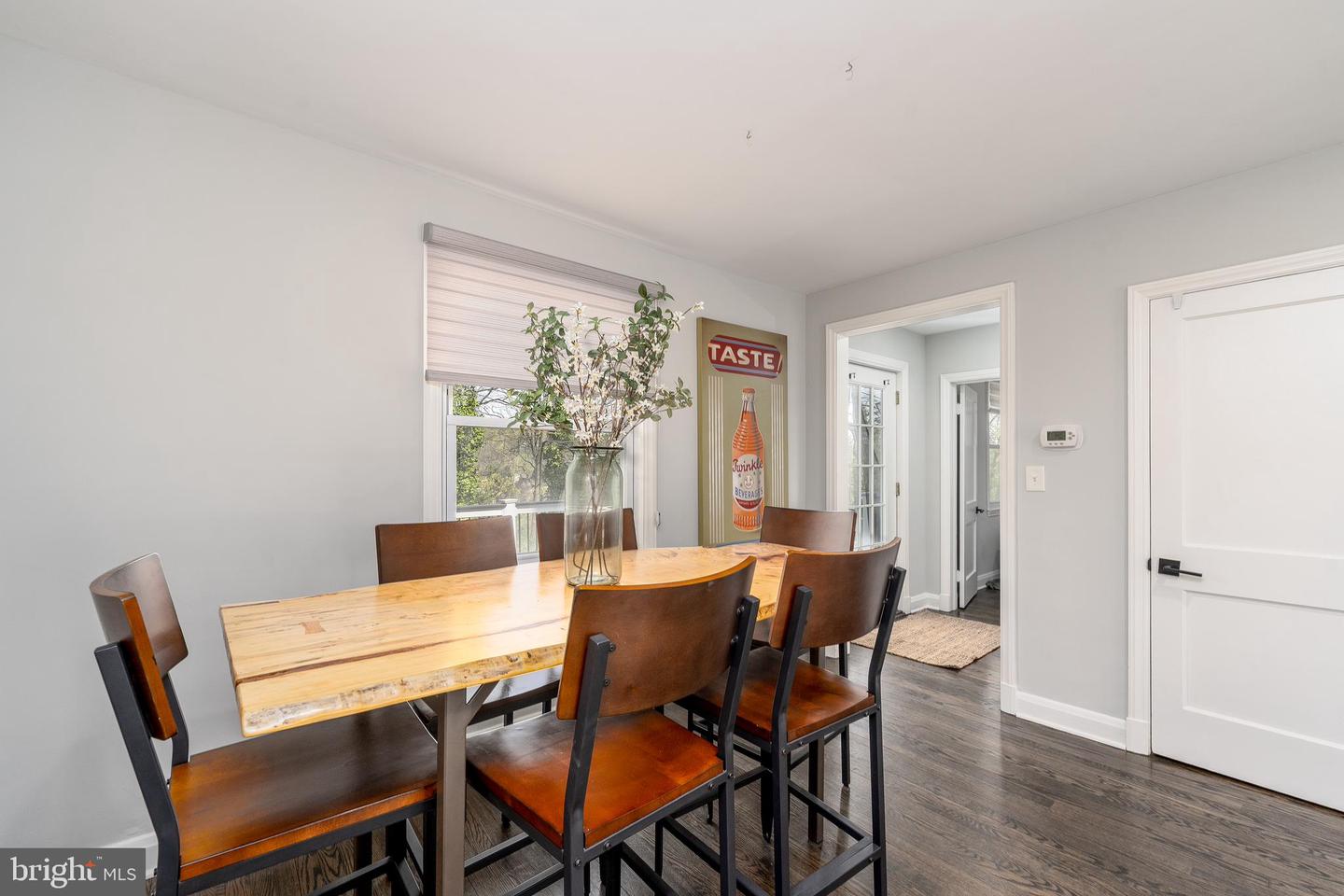1609 W Rogers Ave W