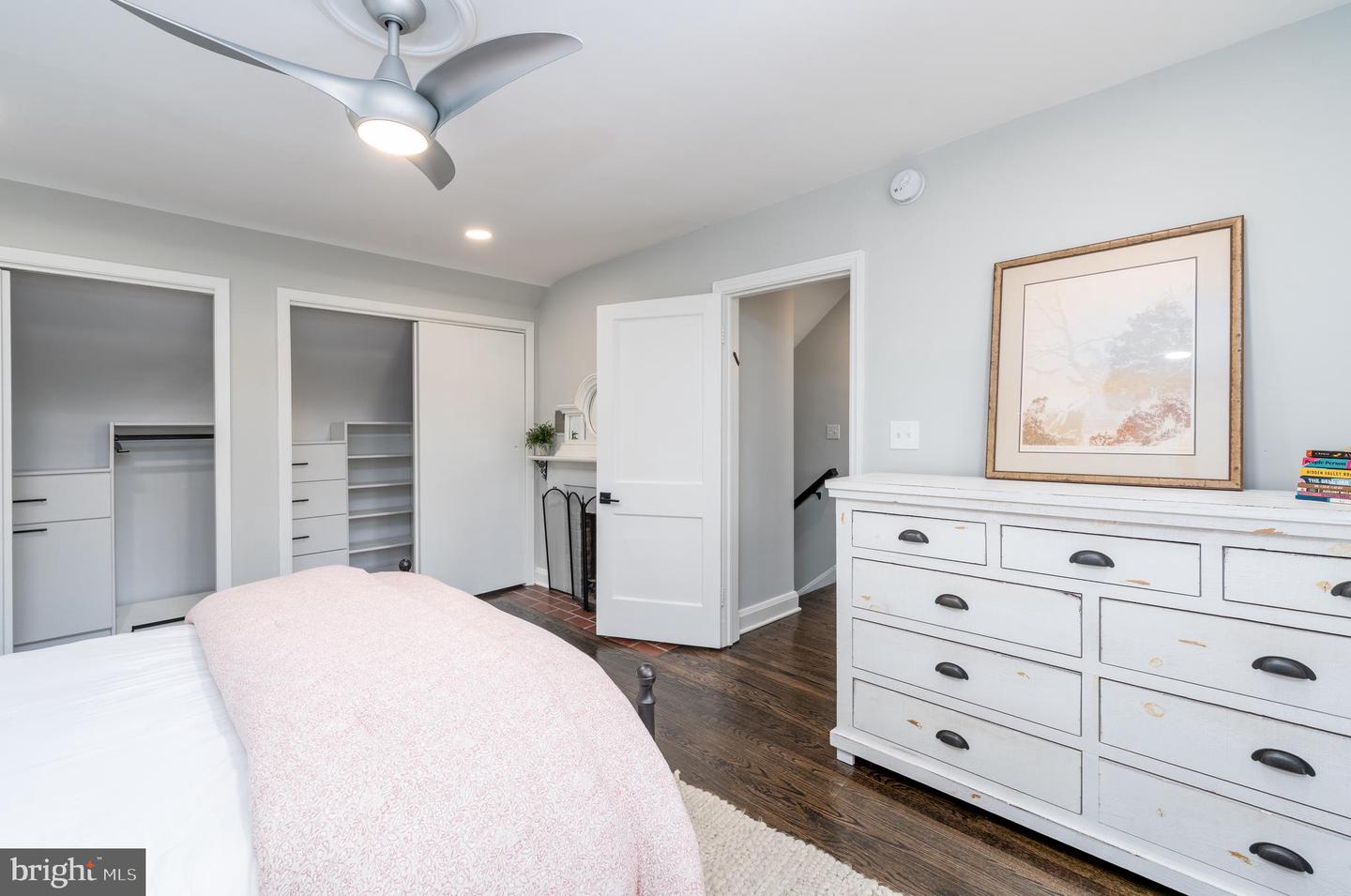 1609 W Rogers Ave W