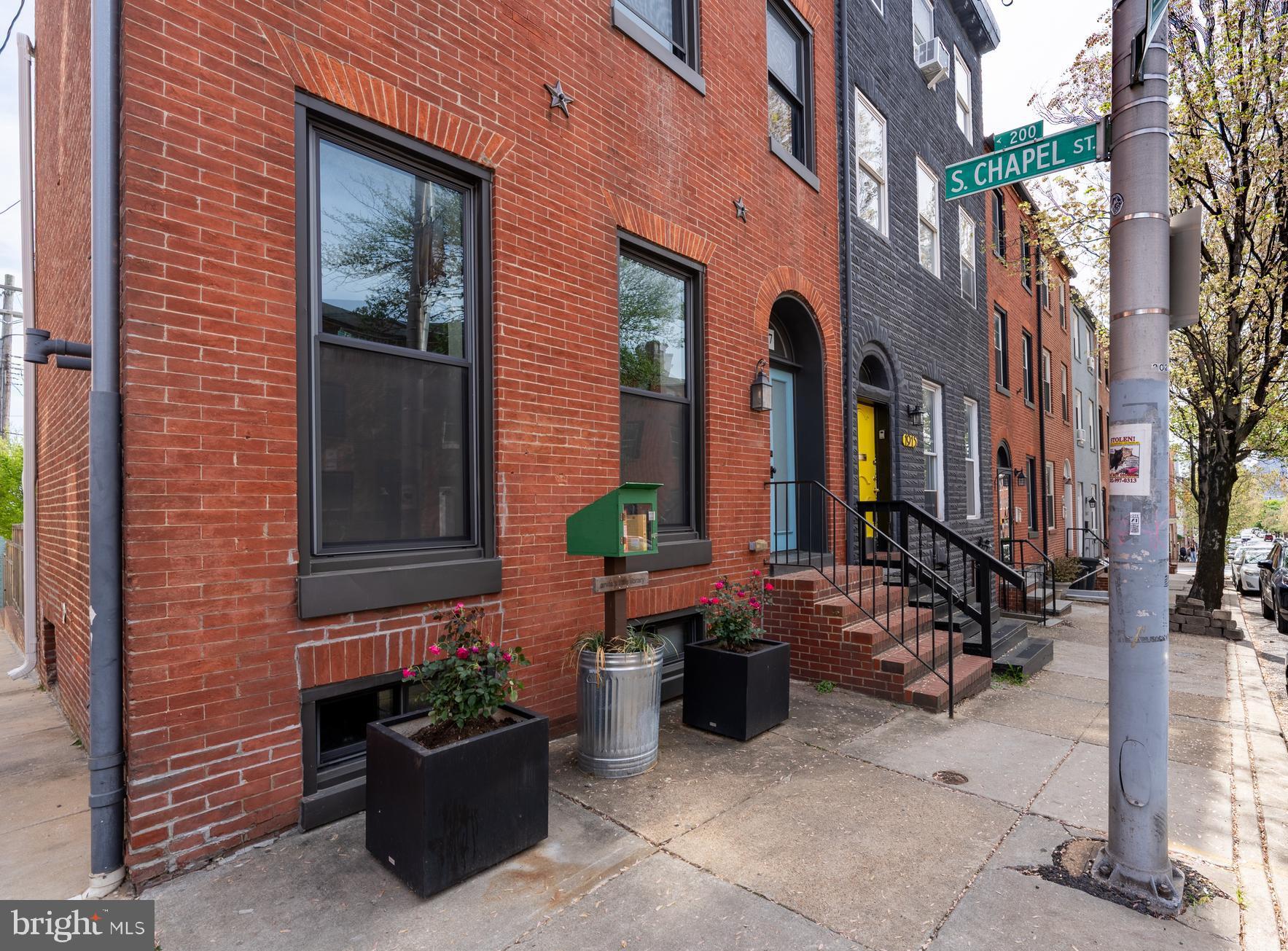 1917 E Pratt St E