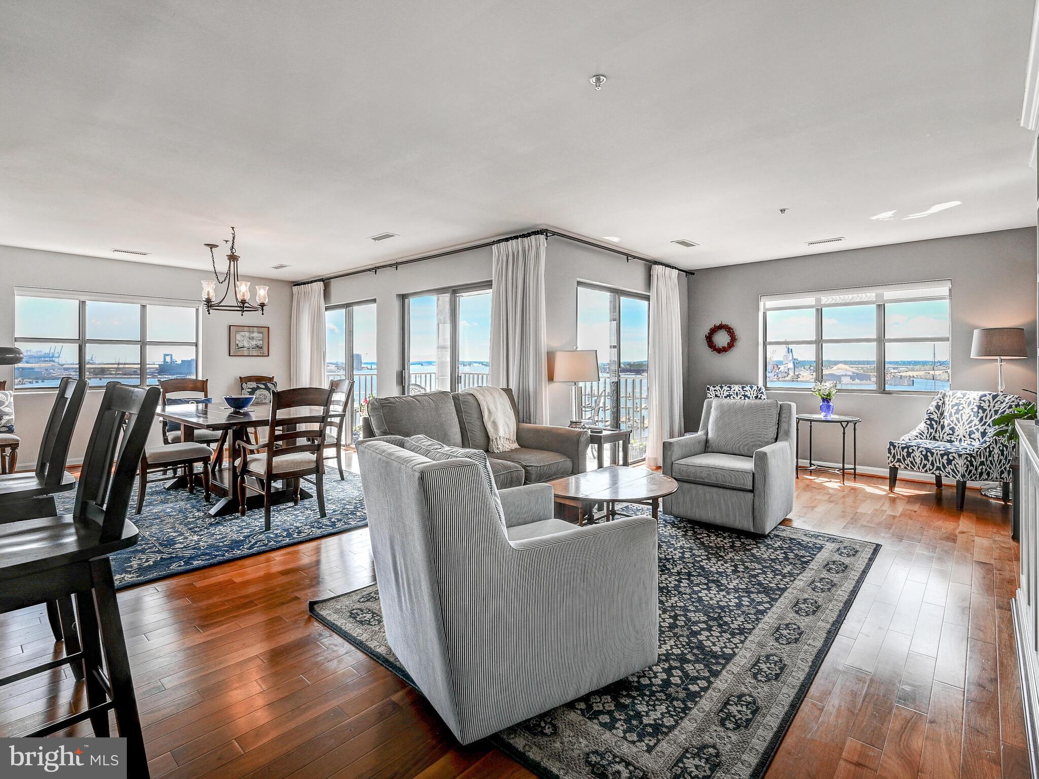 2702 Lighthouse Pt E #638