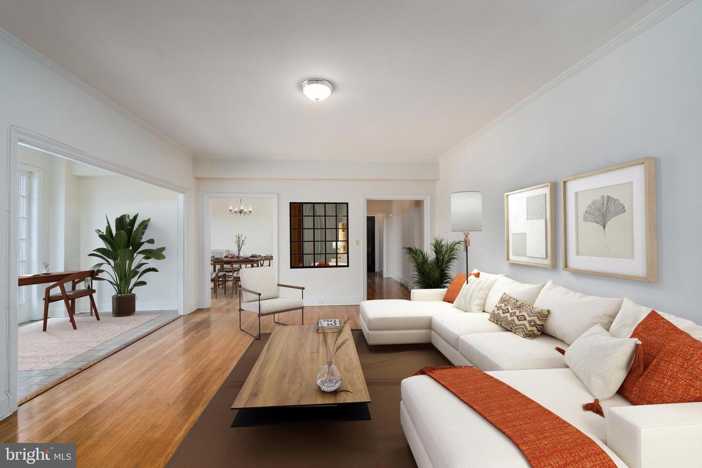 100 UNIVERSITY PKWY #8D