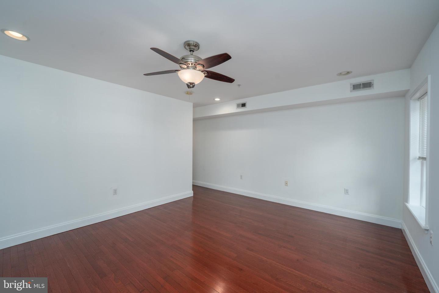838 S BOND ST #2