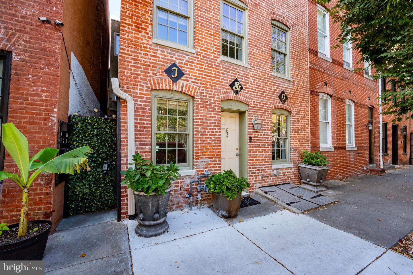 838 S BOND ST #2