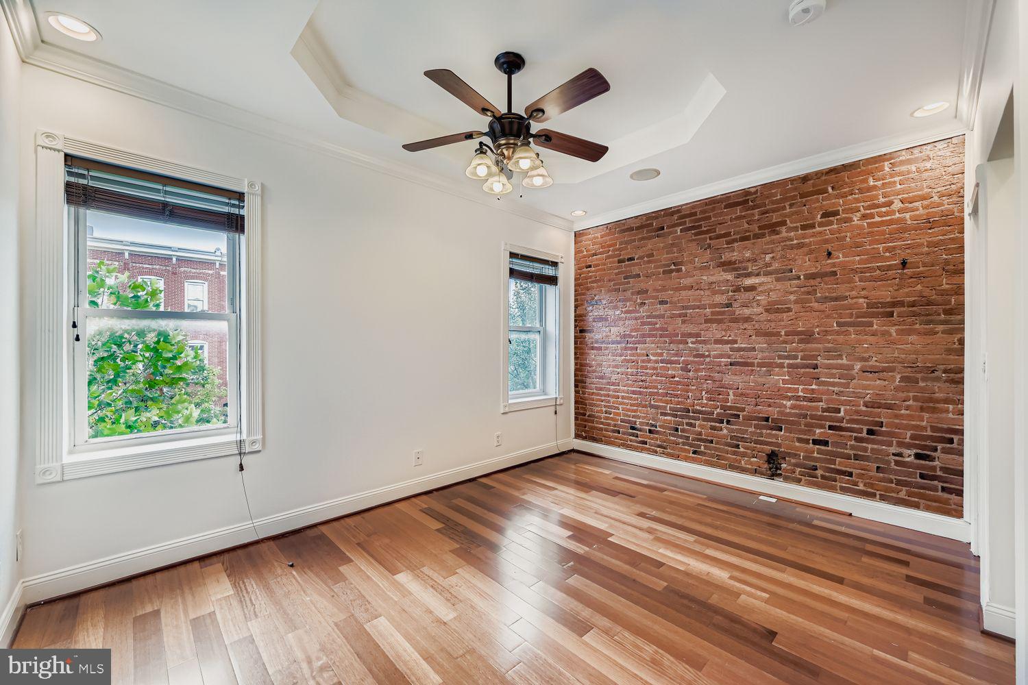 32 N PATTERSON PARK AVENUE