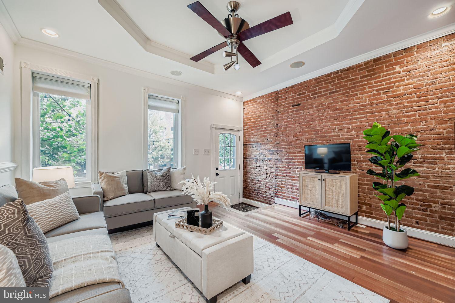 32 N PATTERSON PARK AVENUE