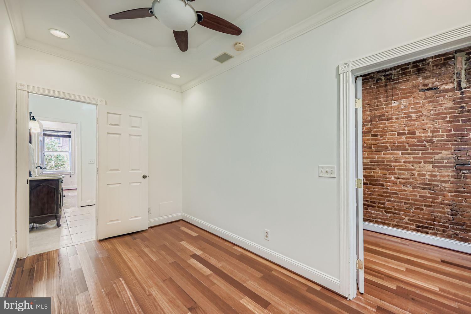 32 N PATTERSON PARK AVENUE