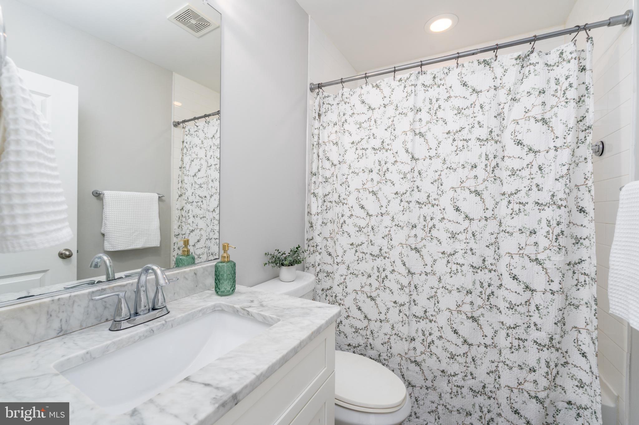 23 S WASHINGTON STREET S