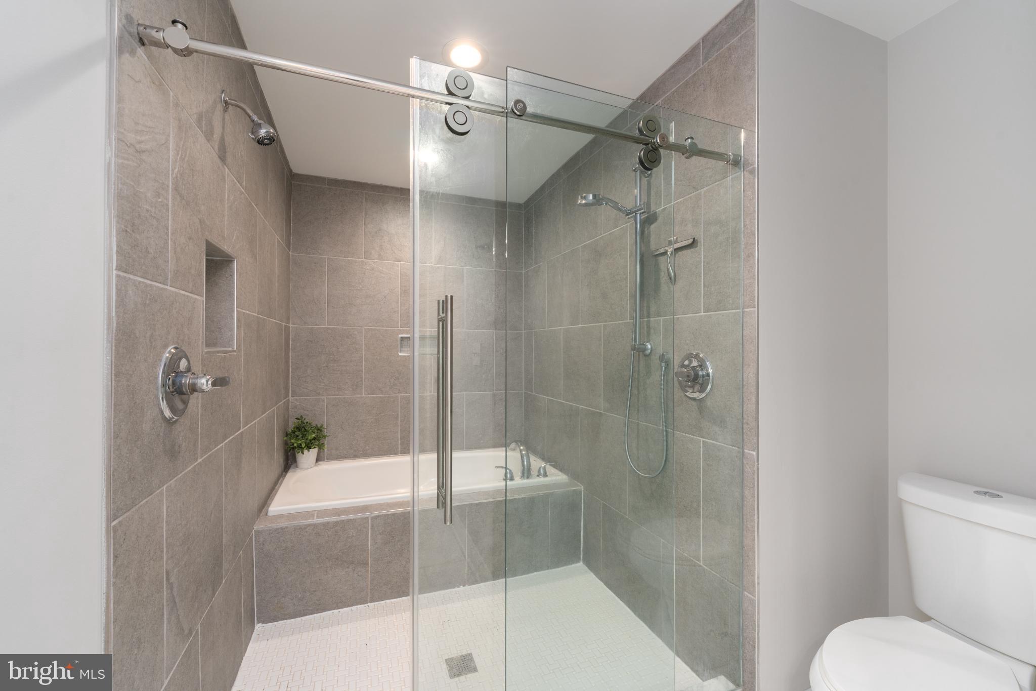 23 S WASHINGTON STREET S