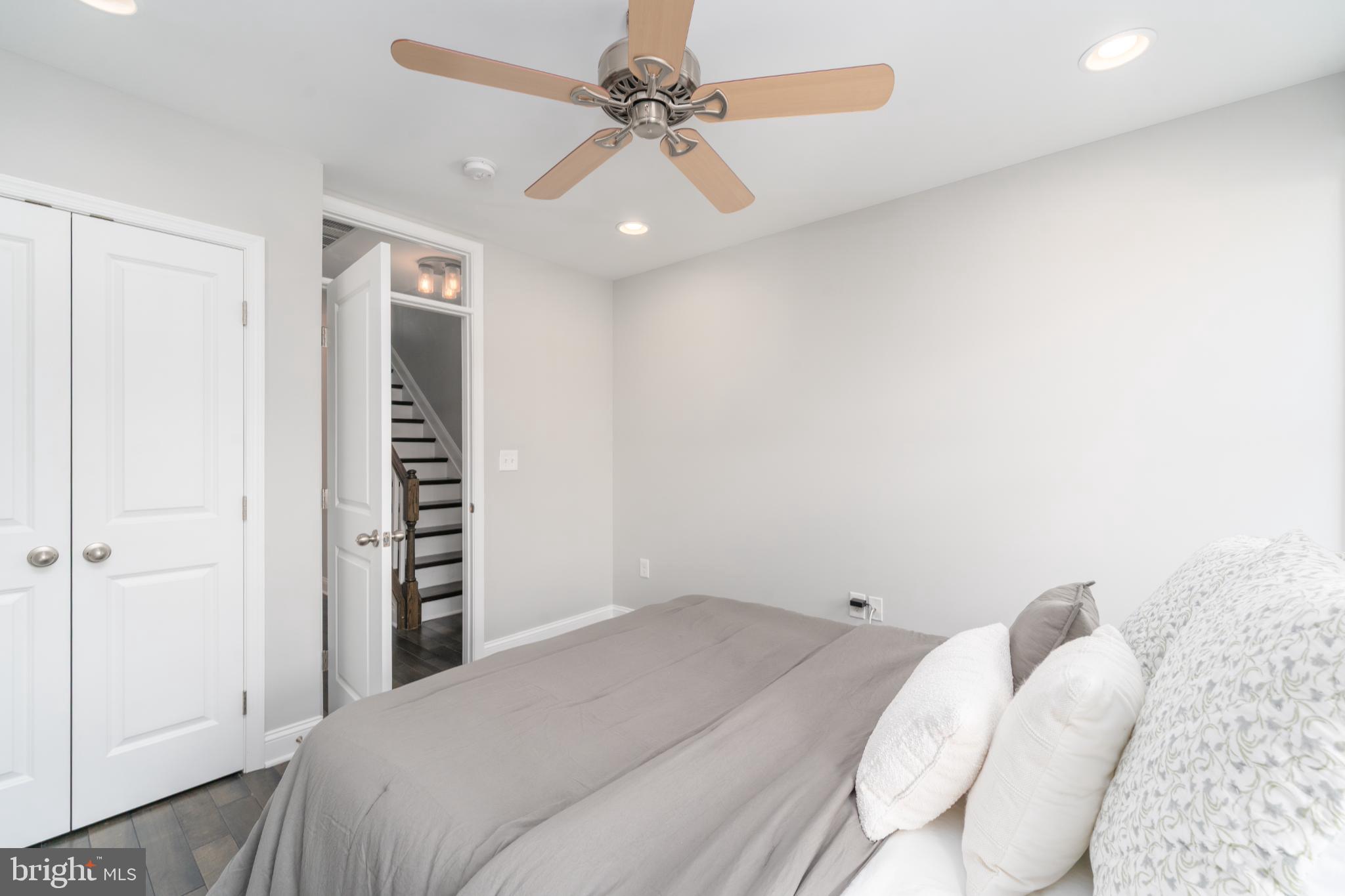 23 S WASHINGTON STREET S